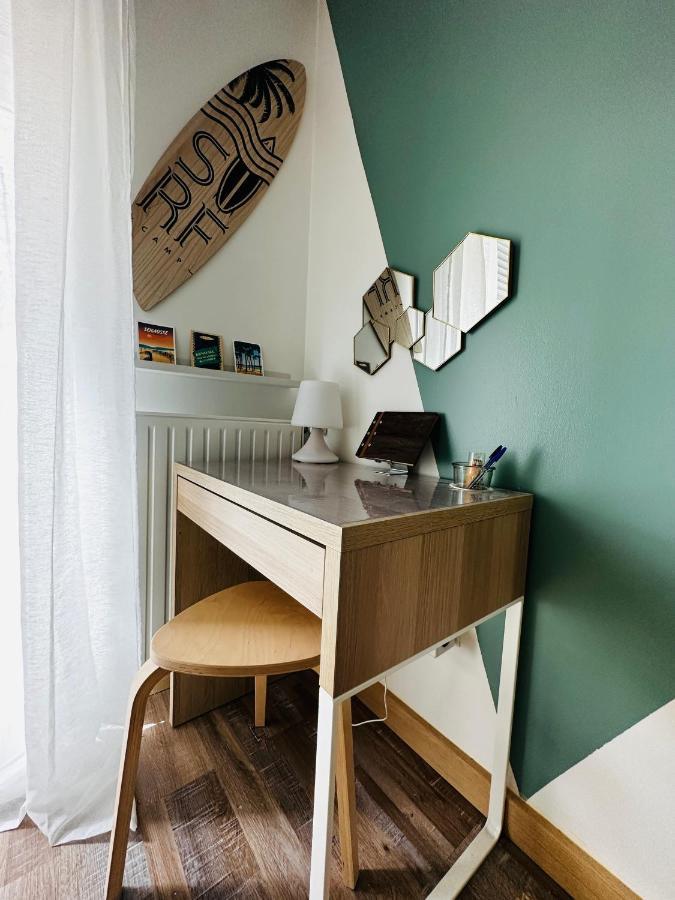 La Foret Des Pins - Free Check-In - Wifi - Parking Prive - Netflix - Draps & Serviettes Inclus Лабенн Екстер'єр фото