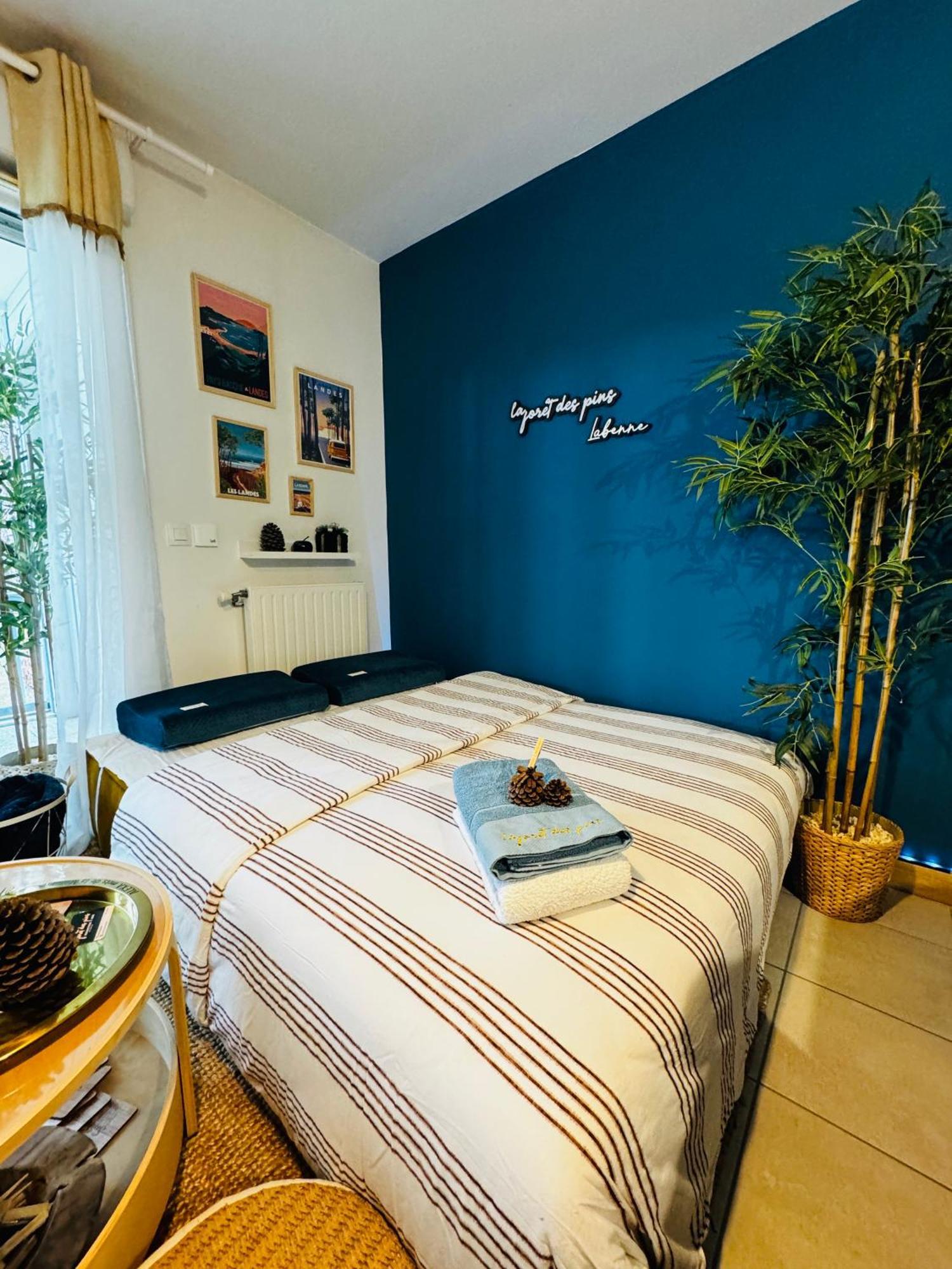 La Foret Des Pins - Free Check-In - Wifi - Parking Prive - Netflix - Draps & Serviettes Inclus Лабенн Екстер'єр фото
