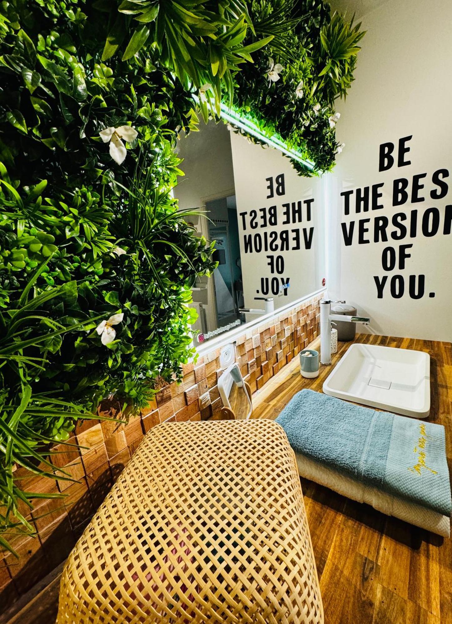 La Foret Des Pins - Free Check-In - Wifi - Parking Prive - Netflix - Draps & Serviettes Inclus Лабенн Екстер'єр фото
